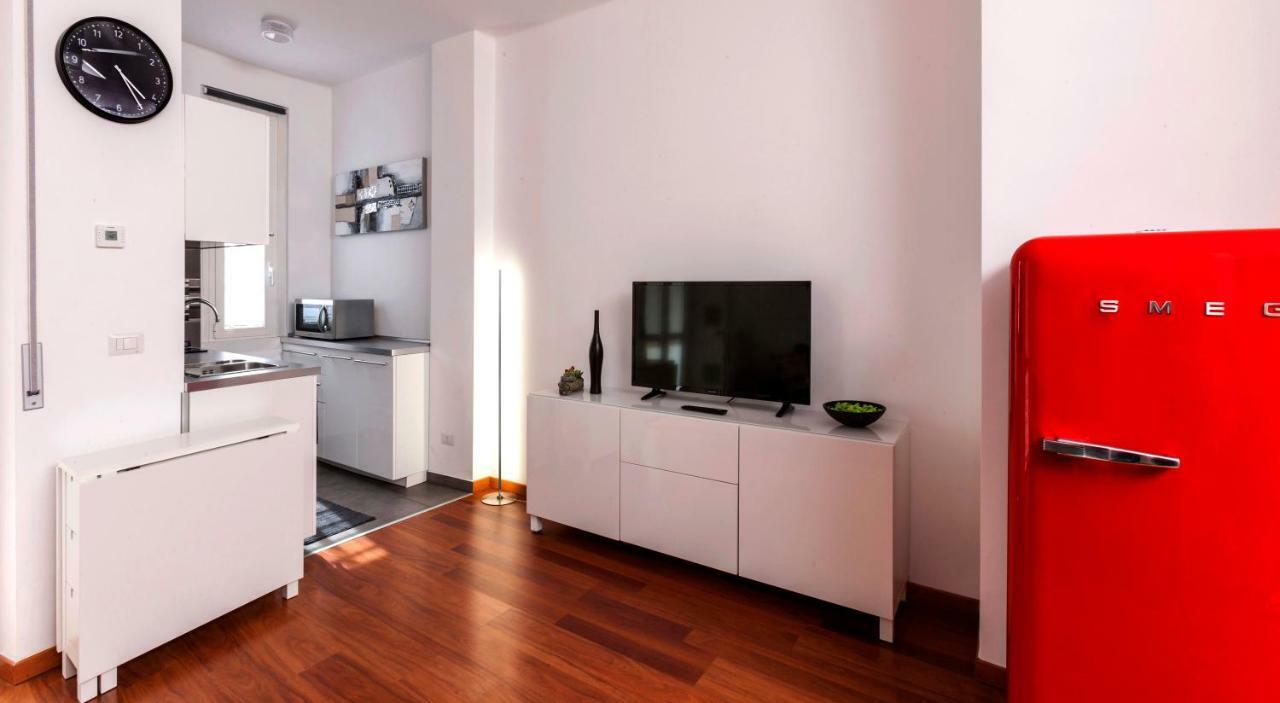 Bright House In Milan Διαμέρισμα Εξωτερικό φωτογραφία